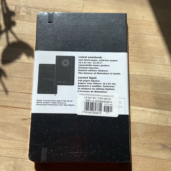 Rock limited edition David Bowie moleskin notebook - Picture 2 of 3